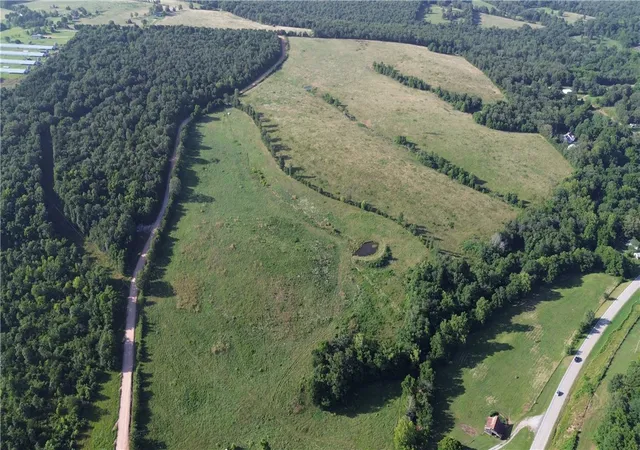 1st image of Madison 7795, Huntsville, AR 72740 | MLS# 1354174