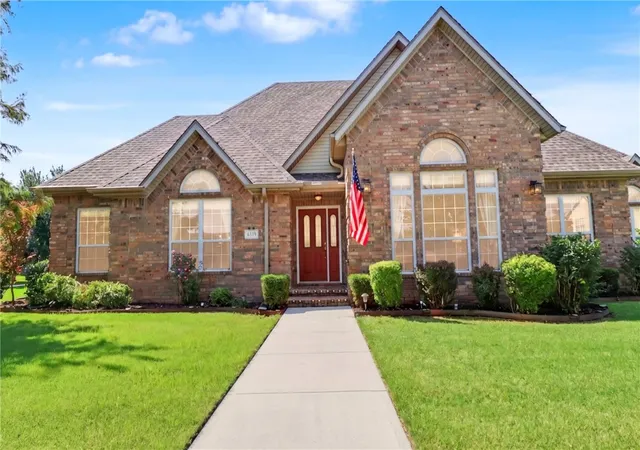 Homes for sale in Springdale, AR | 6319 Tall Oaks Loop, Springdale, AR 72762 | MLS# 1354008