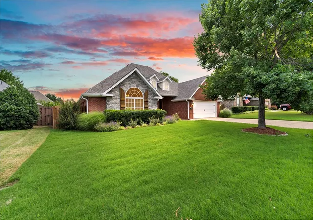 2nd image of 8176 Anna Maria Ave, Springdale, AR 72762 | MLS# 1353806