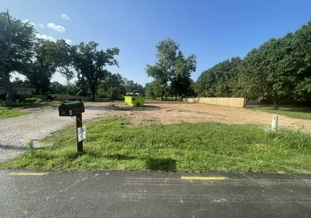 Photo 1 of Land for sale at 1110 Nw 7th Street, Bentonville, AR 72712 | MLS# 1354181 | Listing updated on 2026-07-02
