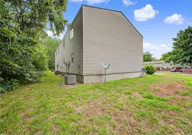 16th image of 2765   1,2,3,4 N Valencia Ave, Fayetteville, AR 72703 | MLS# 1354054