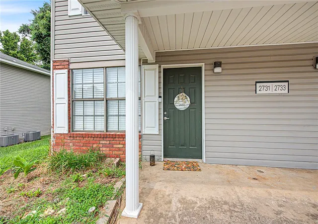 2nd image of 2731, 2733, 2735, & 2737 N Valencia Ave, Fayetteville, AR 72703 | MLS# 1353909