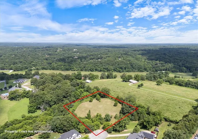 4th image of 13787 Colline Rd, Bentonville, AR 72712 | MLS# 1354128