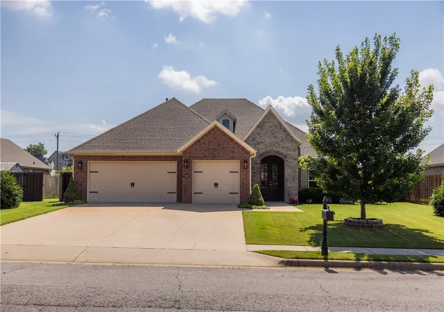 Homes for sale in Cave Springs, AR | 5909 S 66th St, Cave Springs, AR 72718 | MLS# 1354246