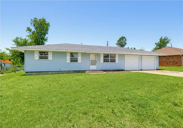 Homes for sale in Rogers, AR | 920 N 11Th St, Rogers, AR 72756 | MLS# 1354143
