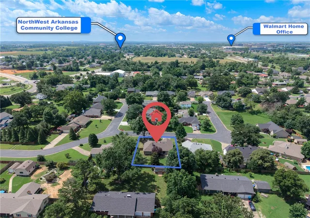 Homes for sale in Bentonville, AR | 29 Ivy Cir, Bentonville, AR 72712 | MLS# 1354194