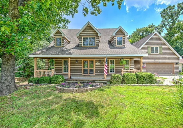2nd image of 9570 Palomino Dr, Rogers, AR 72758 | MLS# 1353978