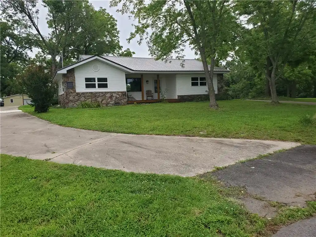 Single family home for sale at 3039 Zack Ridge Rd, Marshall, AR 72650 | MLS# 1354275
