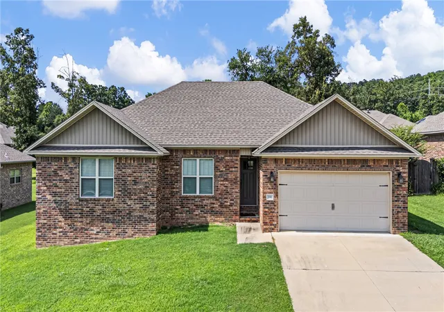 Homes for sale in Russellville, AR | 233 Redwood Ln, Russellville, AR 72802 | MLS# 1354203