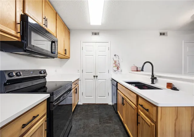 3rd image of 4805 Bonita Pl, Springdale, AR 72762 | MLS# 1354286