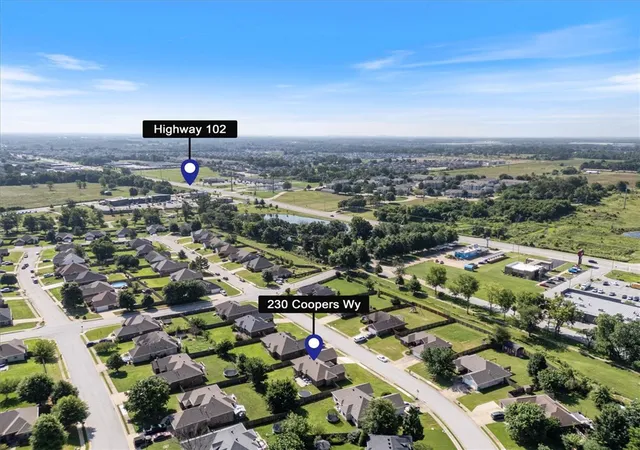 Homes for sale in Centerton, AR | 230 Coopers Wy, Centerton, AR 72719 | MLS# 1354171