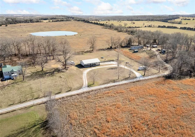 34th image of 127 Walnut Ln, Western Grove, AR 72685 | MLS# 1354176