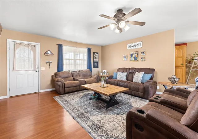 4th image of 127 Walnut Ln, Western Grove, AR 72685 | MLS# 1354176