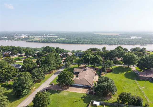 Homes for sale in Van Buren, AR | 1 Vista Hills Blvd, Van Buren, AR 72956 | MLS# 1354310