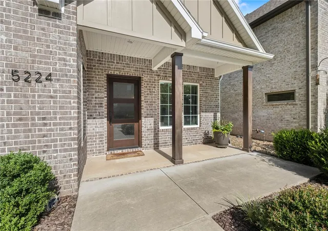 4th image of 5224 S Brookmere St, Rogers, AR 72758 | MLS# 1354064