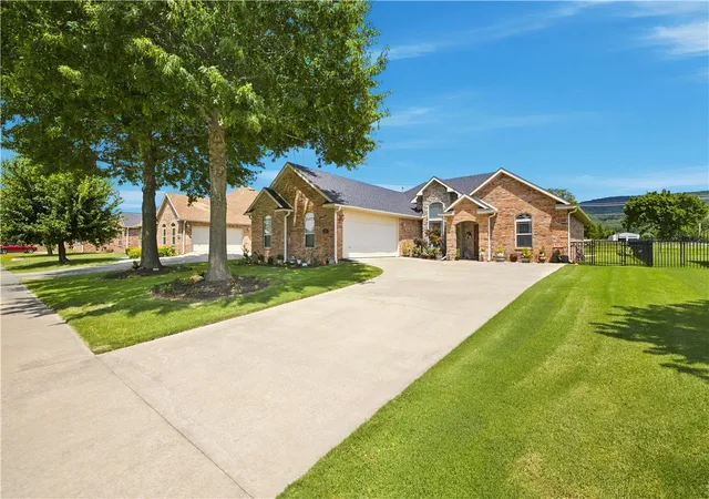 Homes for sale in Farmington, AR | 11186 Payne Stewart Dr, Farmington, AR 72730 | MLS# 1354383