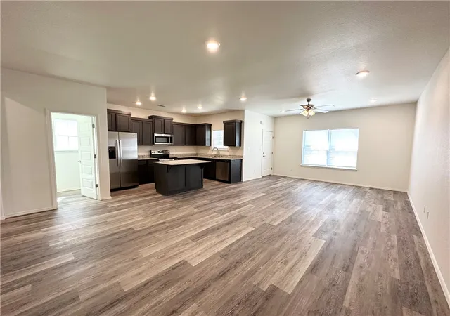 5th image of 959 S Rupple Rd #4, Fayetteville, AR 72704 | MLS# 1354431