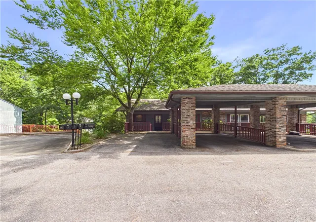2nd image of 4 Gail Ln, Bella Vista, AR 72715 | MLS# 1354300