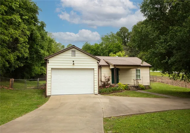 30th image of 8504 Goose Creek Rd, Fayetteville, AR 72704 | MLS# 1354458