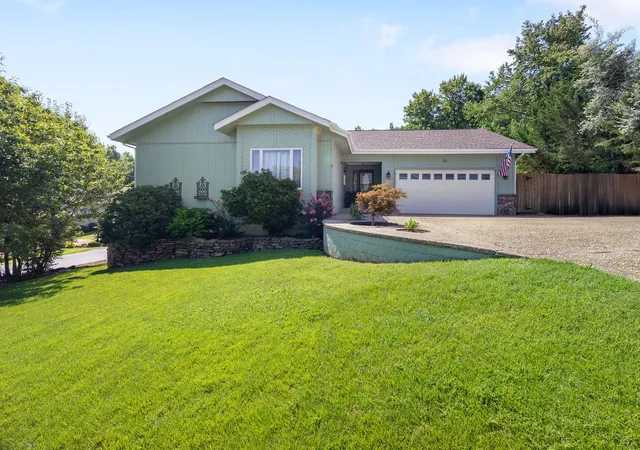 Photo 1 of Single family home for sale at 26 Everleigh Dr, Bella Vista, AR 72715 | MLS# 1354488 | Listing updated on 2026-07-10