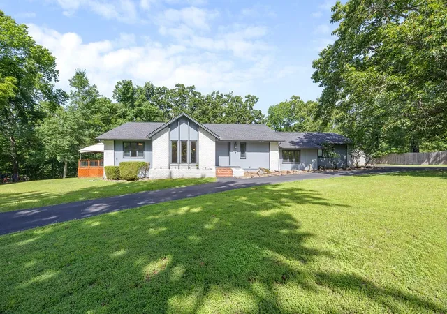 1st image of 11661 Oak Hills Dr, Bentonville, AR 72712 | MLS# 1354046