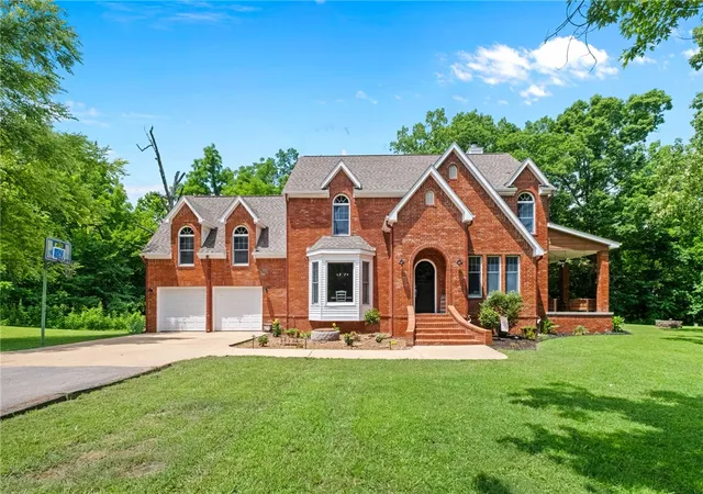 1st image of 11527 Bright Valley Rd, Gravette, AR 72736 | MLS# 1354546