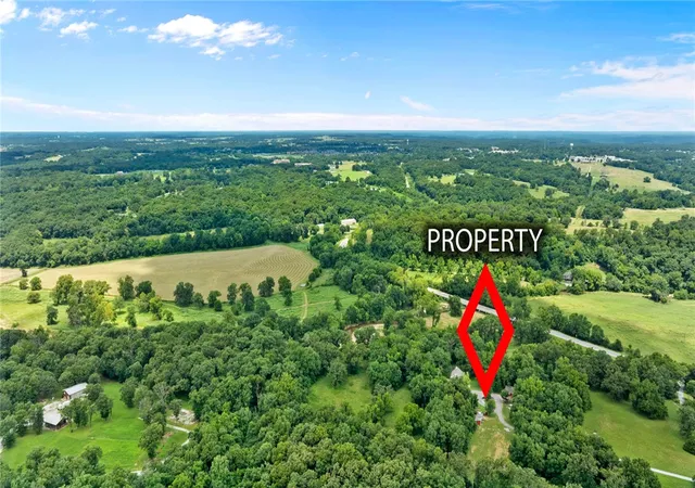 47th image of 11527 Bright Valley Rd, Gravette, AR 72736 | MLS# 1354546