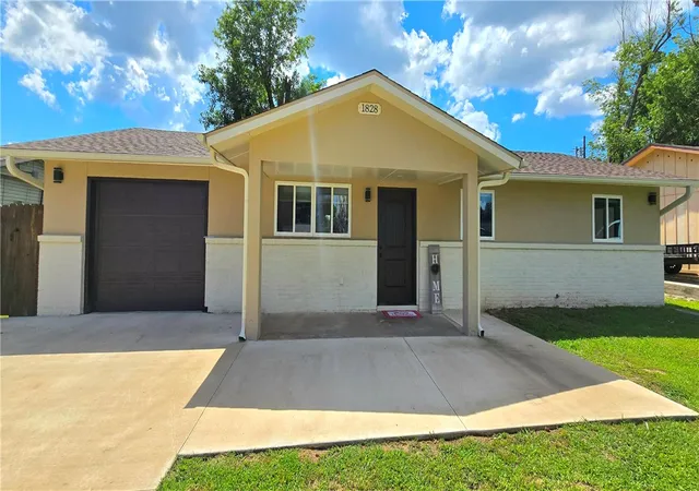 1st image of 1828 S Beth Dr, Rogers, AR 72758 | MLS# 1354619
