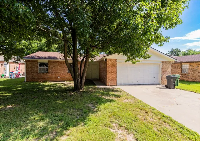 Photo 19 of Single family home for sale at 1309 Forest Dr, Rogers, AR 72756 | MLS# 1354635 | Listing updated on 2026-09-01
