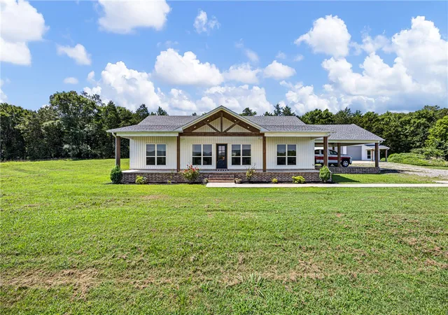 2nd image of 2505 Gunter Mountain Rd, Hector, AR 72843 | MLS# 1354333