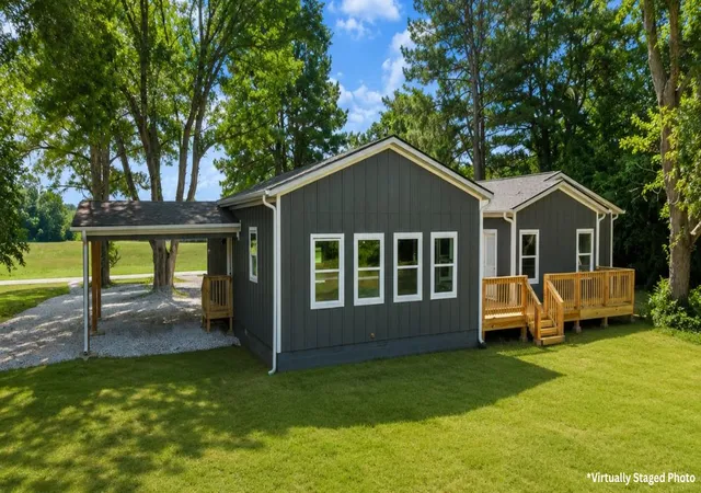 3rd image of 1523 S Roberts Rd, Fayetteville, AR 72701 | MLS# 1353061