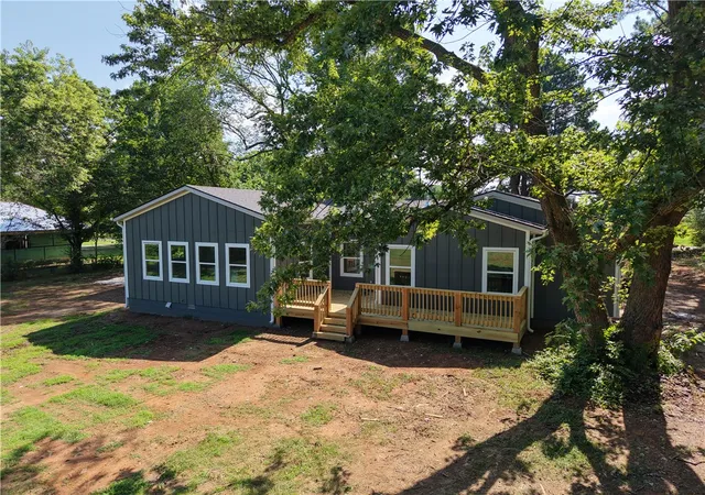 4th image of 1523 S Roberts Rd, Fayetteville, AR 72701 | MLS# 1353061