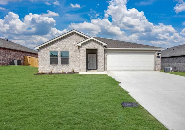 1st image of 514 Oklahoma St, Farmington, AR 72730 | MLS# 1354701