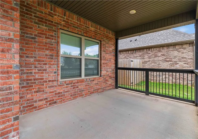 Homes for sale in Bentonville, AR | 1951 Edgewood Rd, Bentonville, AR 72713 | MLS# 1354487