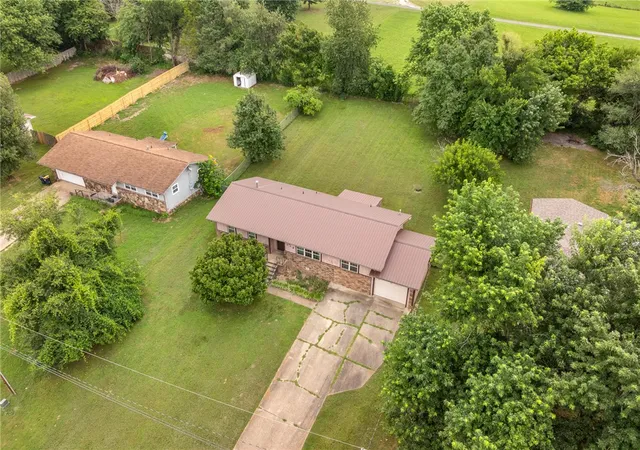27th image of 113 Brewer St, Harrison, AR 72601 | MLS# 1354695