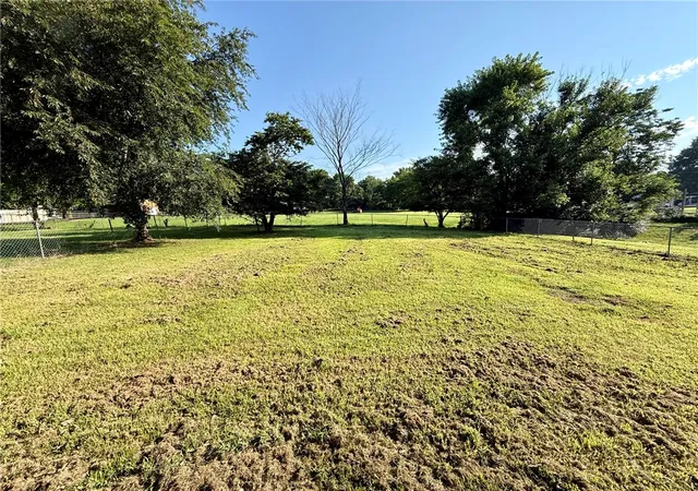 Homes for sale in Siloam Springs, AR | 399 Raines Rd, Siloam Springs, AR 72761 | MLS# 1354457
