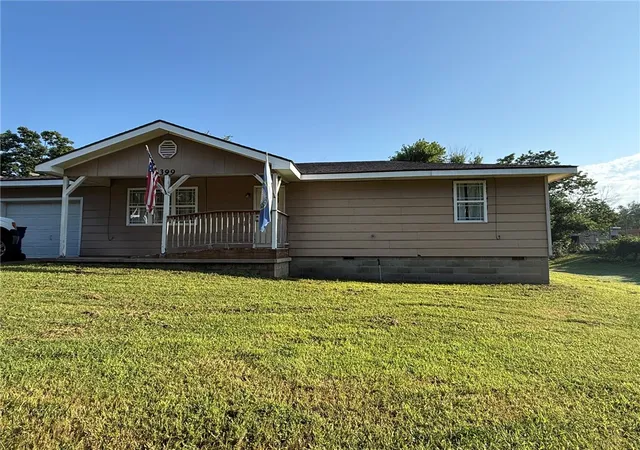 Homes for sale in Siloam Springs, AR | 399 Raines Rd, Siloam Springs, AR 72761 | MLS# 1354457