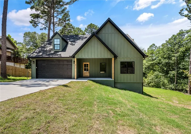 2nd image of 3 Blyton Ln, Bella Vista, AR 72715 | MLS# 1354768