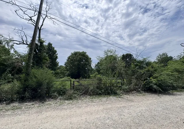 1st image of 001 06286 001 Cr 484, Clarkridge, AR 72623 | MLS# 1354682