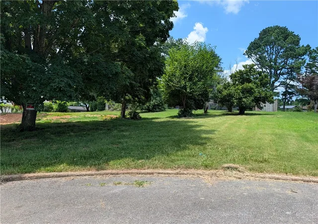 3rd image of 8 Ocoee Cvs, Harrison, AR 72601 | MLS# 1354862