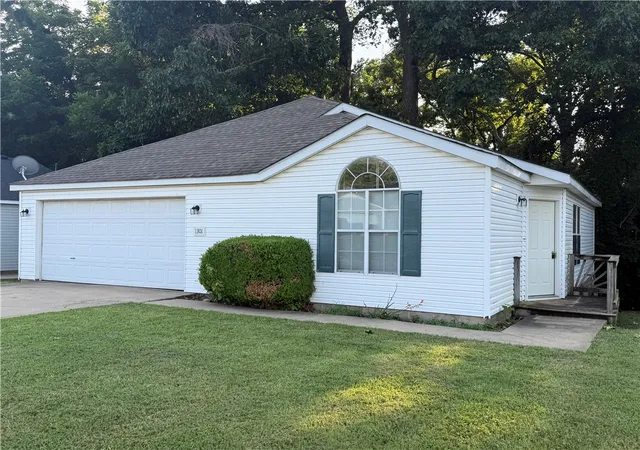 1st image of 1301 Cresent St, Bentonville, AR 72712 | MLS# 1354889