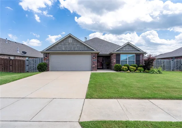 Photo 1 of Single family home for sale at 4431 W Wales Dr, Fayetteville, AR 72704 | MLS# 1354769 | Listing updated on 2026-08-31