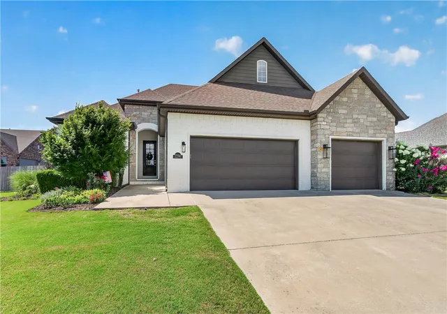 4th image of 2296 Riverwater Ln, Fayetteville, AR 72703 | MLS# 1354828
