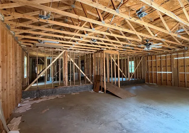 1st image of 28 Tudor Ln, Bella Vista, AR 72715 | MLS# 1354630