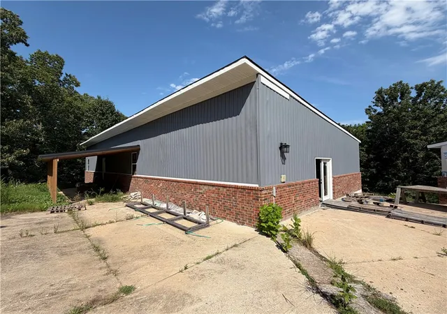 4th image of 28 Tudor Ln, Bella Vista, AR 72715 | MLS# 1354630