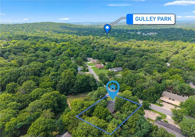 60th image of 2150 Ball Ave, Fayetteville, AR 72703 | MLS# 1354865