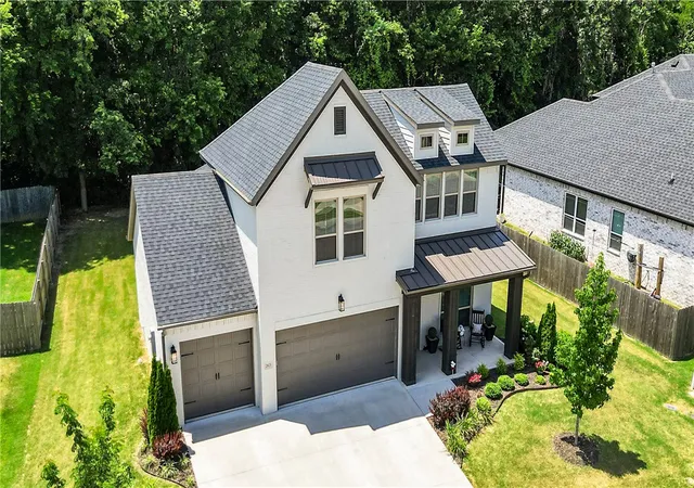2nd image of 2823 N Whistle Post Dr, Fayetteville, AR 72704 | MLS# 1354704
