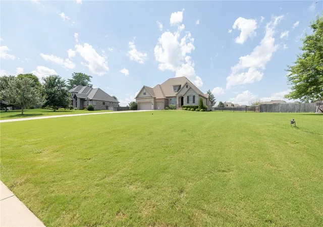 3rd image of 2452 Riverwater Ln, Fayetteville, AR 72703 | MLS# 1354737