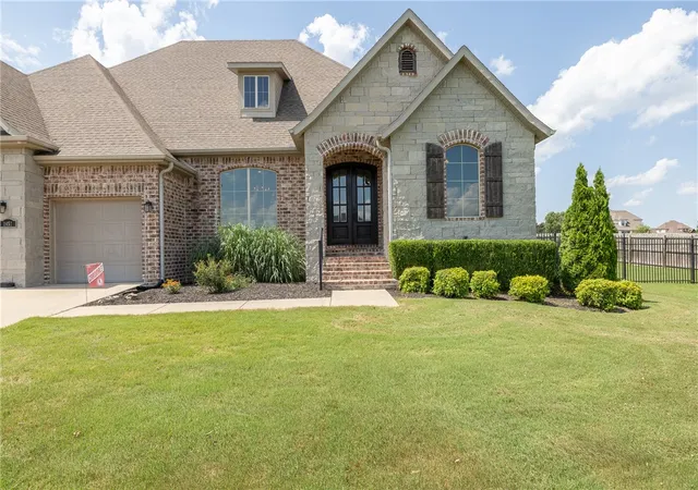 4th image of 2452 Riverwater Ln, Fayetteville, AR 72703 | MLS# 1354737