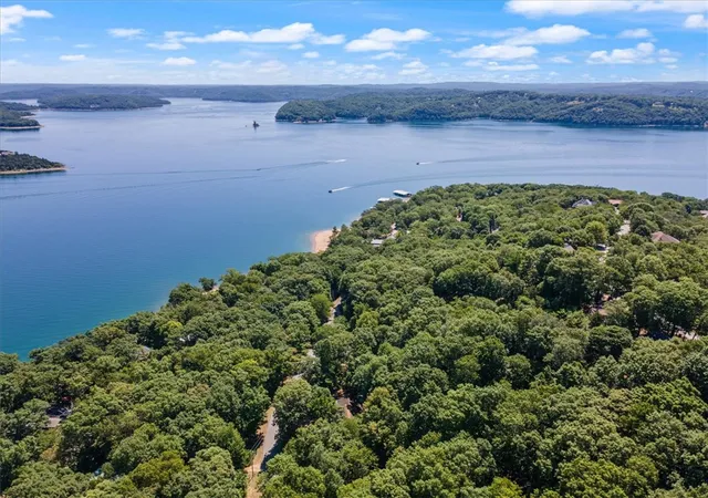 3rd image of 429 Point Mirage Rd, Eureka Springs, AR 72631 | MLS# 1354190